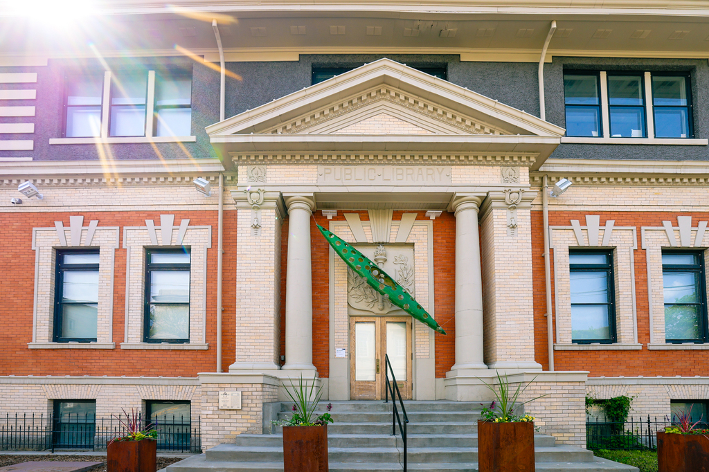Missoula Art Museum outside. Carnegie Librabry