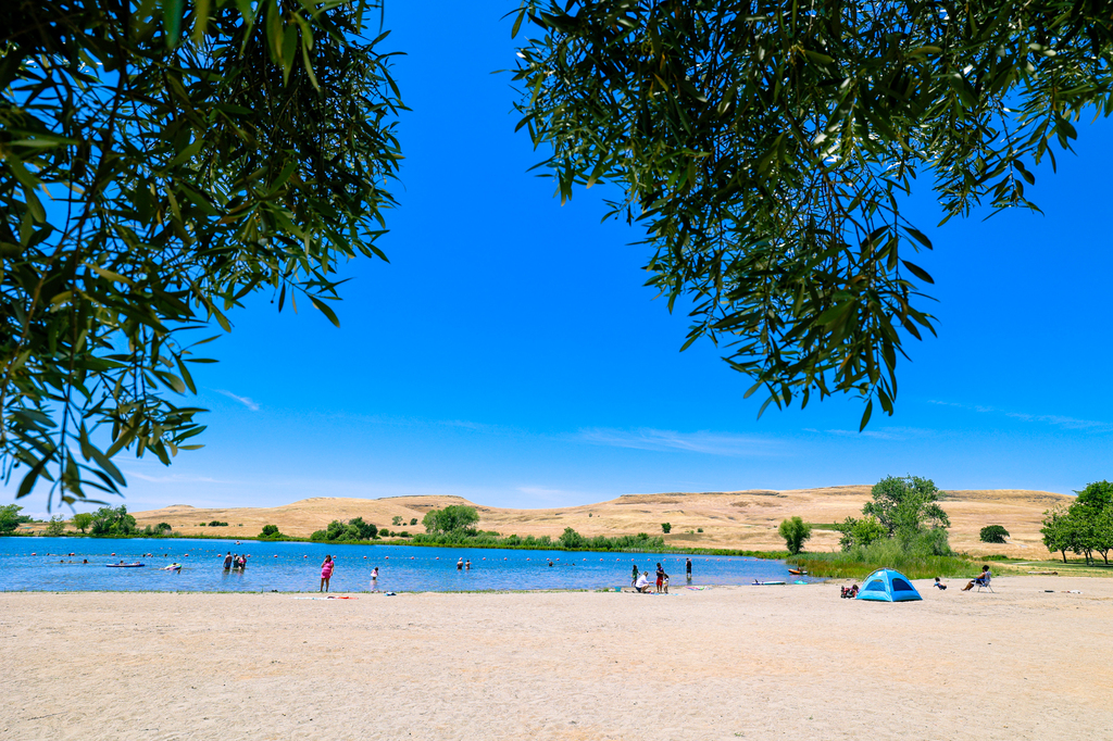 Swim, SUP, or paddle at her­mal­i­to Fore­bays State Recre­ation Area and Forebay Aquatic Center