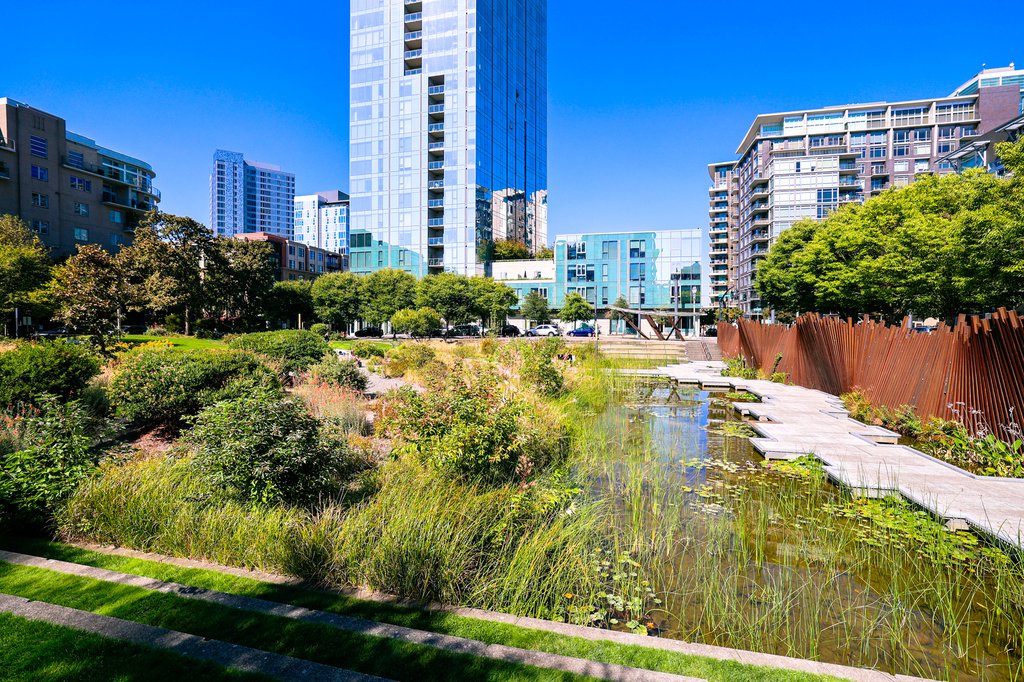 Tanner Springs park urban design and landscape architecture downtown Portland, Oregon