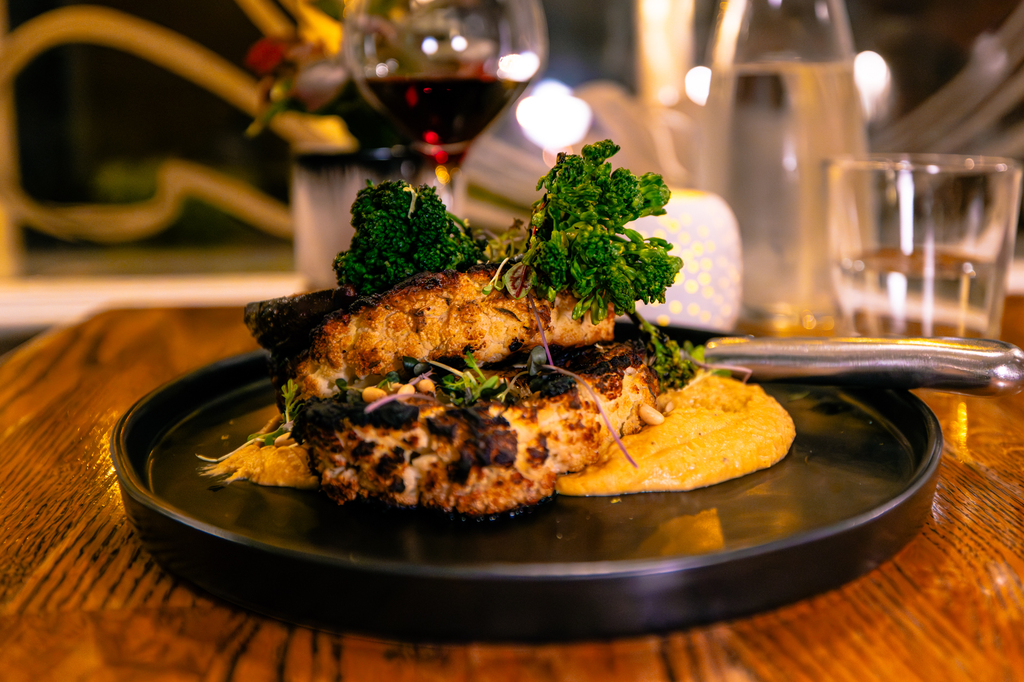 Dinner at New Leaf Cafe in the Outlook Inn Orcas Island