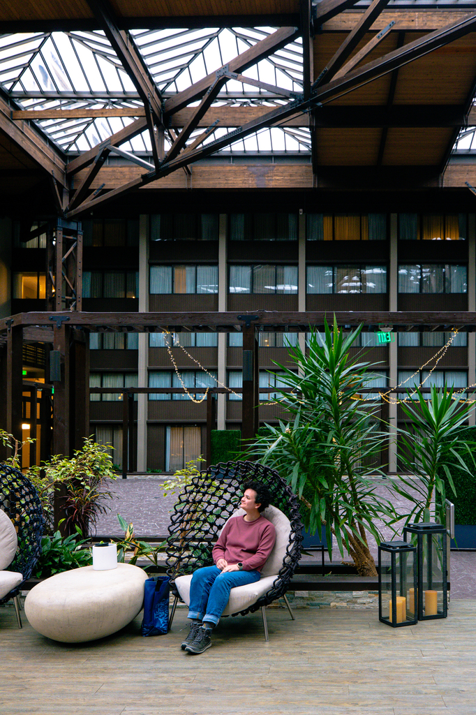 Enjoying the seating area and amenities at the Seattle Airport Marriott.