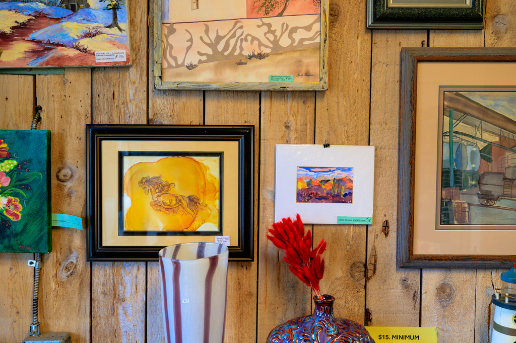 Antique shopping on the oregon coast near Lincoln City Oregon