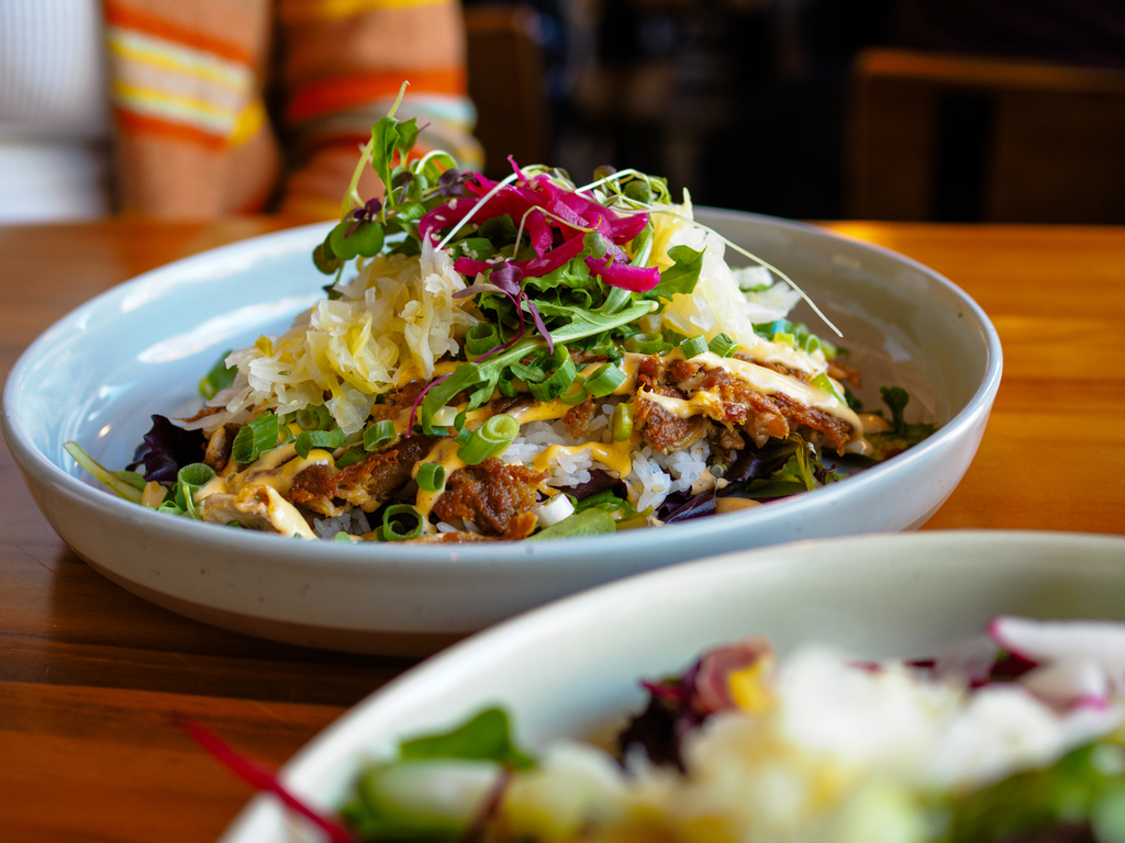 Suzettes Organics - A Filipino eatery that prioritizes fresh, locally grown organic ingredients in missoula